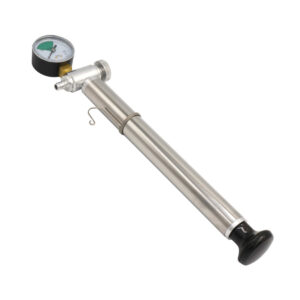 Pompka z manometrem do zbiorników z pokrywą pływającą Pompka z manometrem do zbiorników z pokrywą pływającą